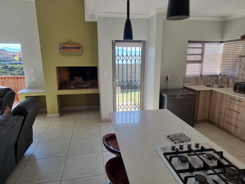 To Let 2 Bedroom Property for Rent in Mossel Bay Western Cape